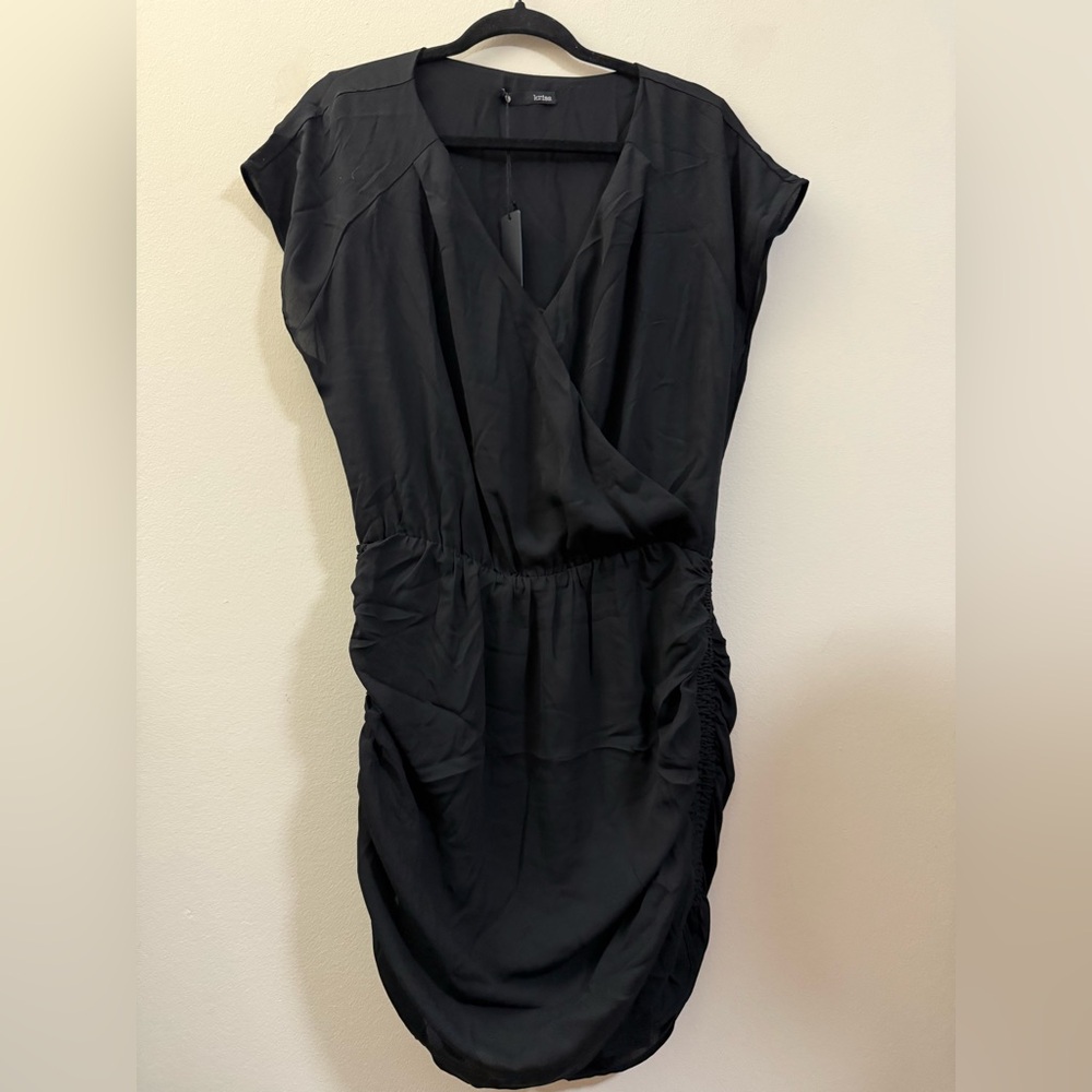 NWT Krisa Revolve Ruched V-Neck Mini Dress in Black -‎ L